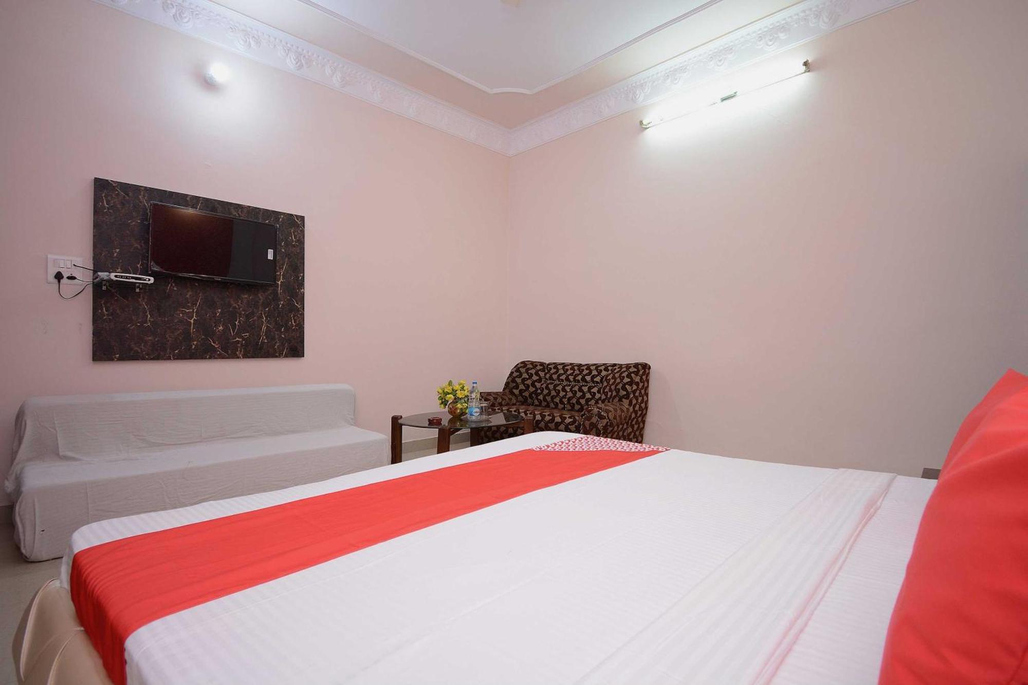 Hotel Asia Palace Pathānkot Buitenkant foto