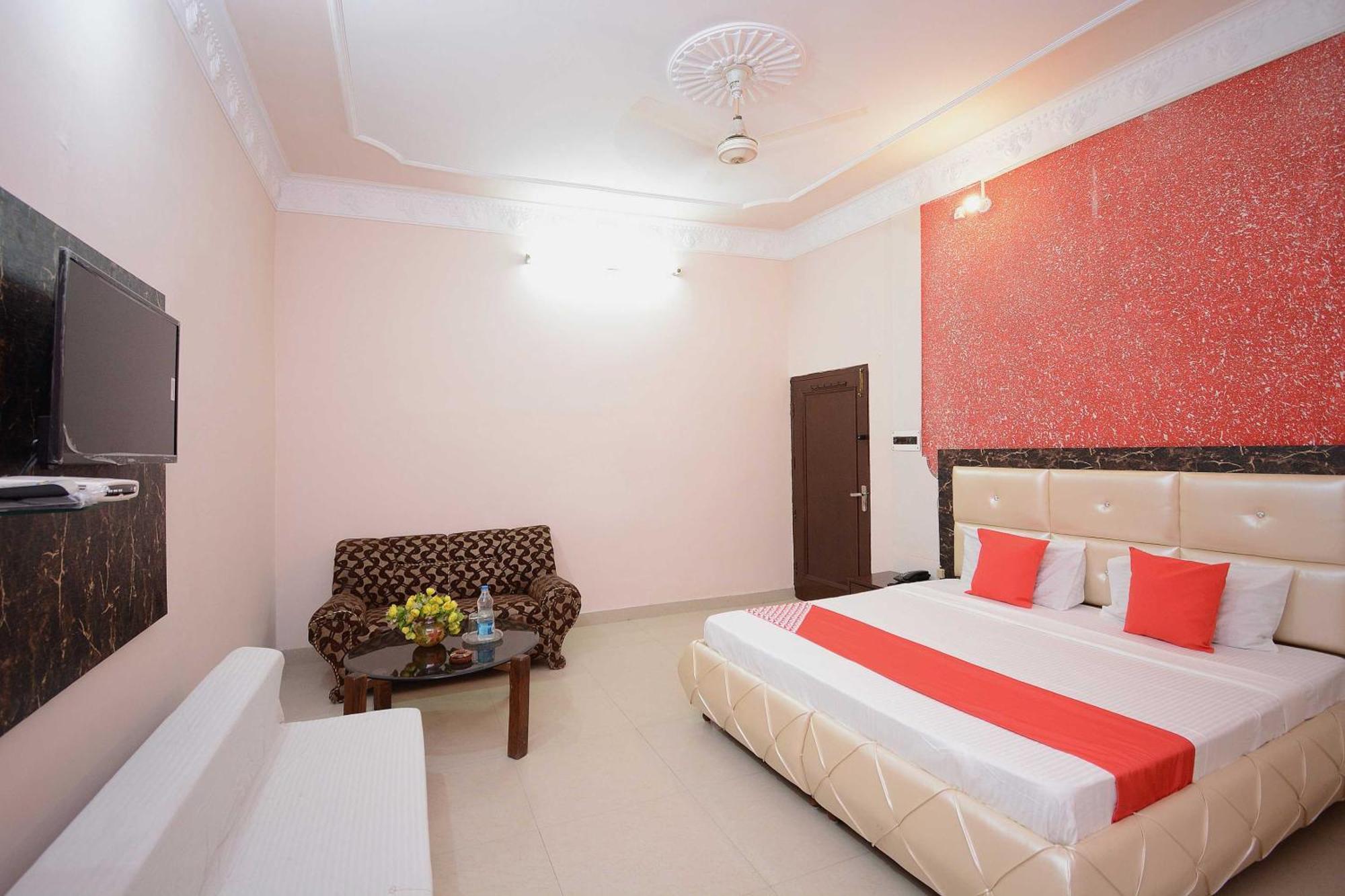 Hotel Asia Palace Pathānkot Buitenkant foto
