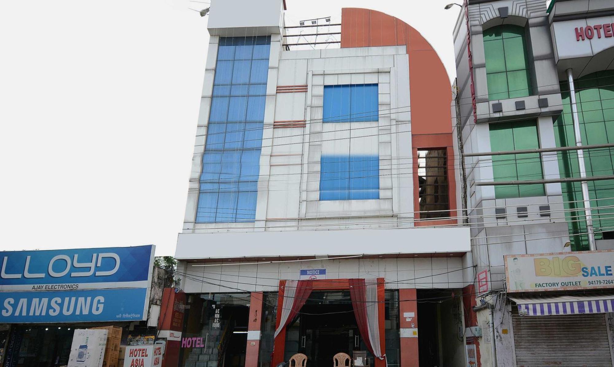 Hotel Asia Palace Pathānkot Buitenkant foto