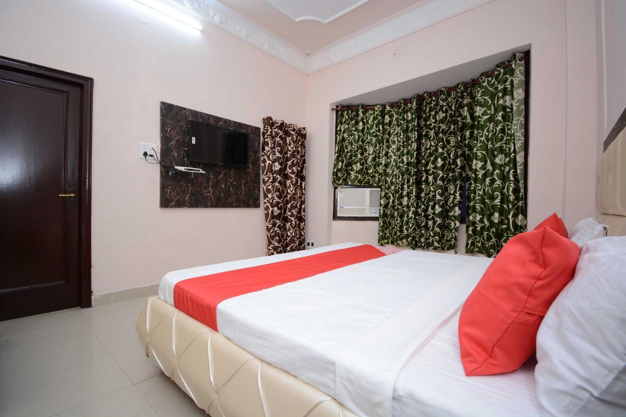 Hotel Asia Palace Pathānkot Buitenkant foto
