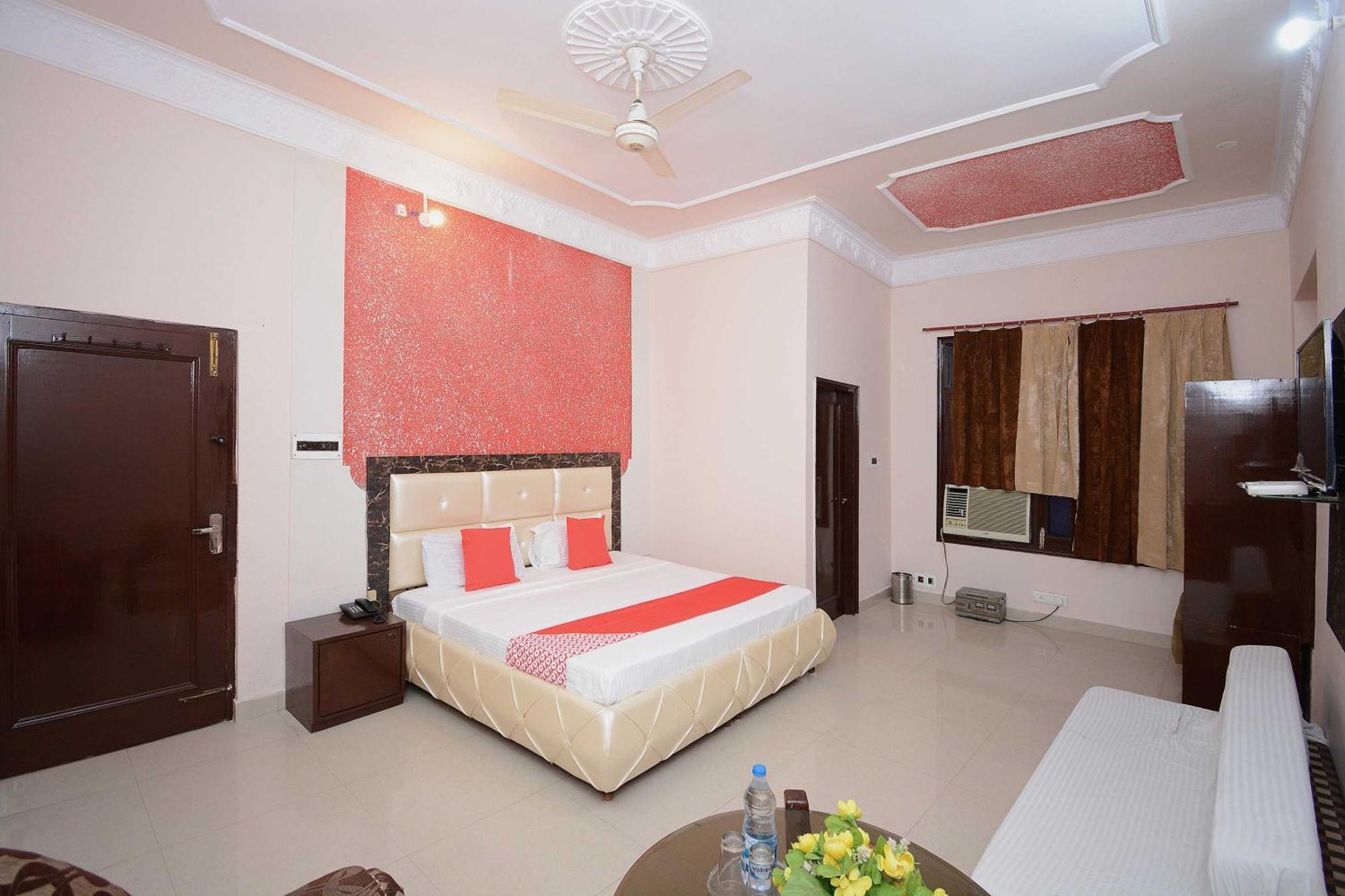 Hotel Asia Palace Pathānkot Buitenkant foto
