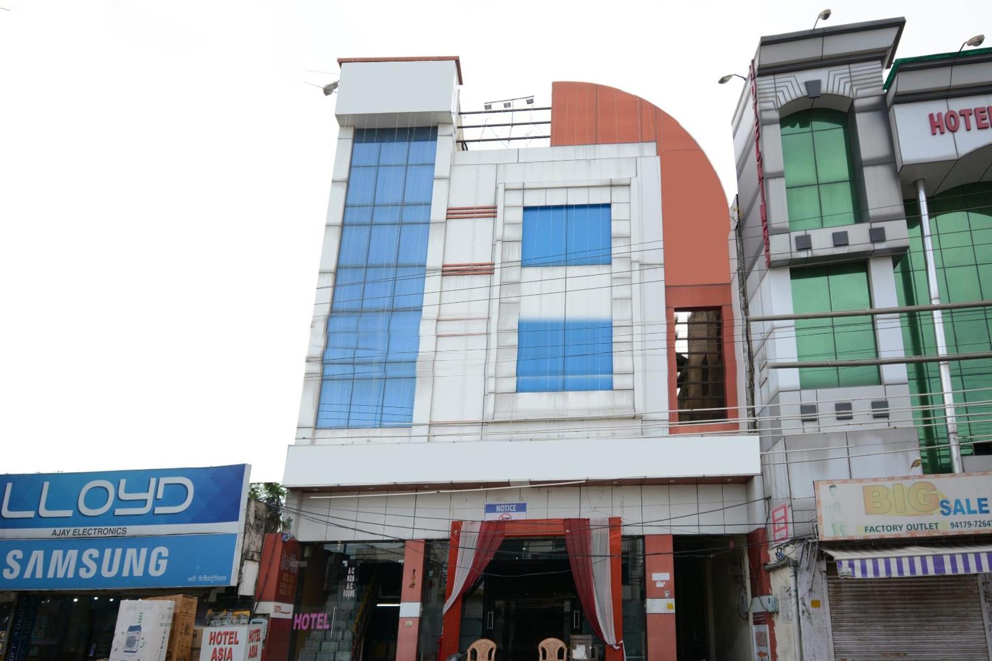 Hotel Asia Palace Pathānkot Buitenkant foto