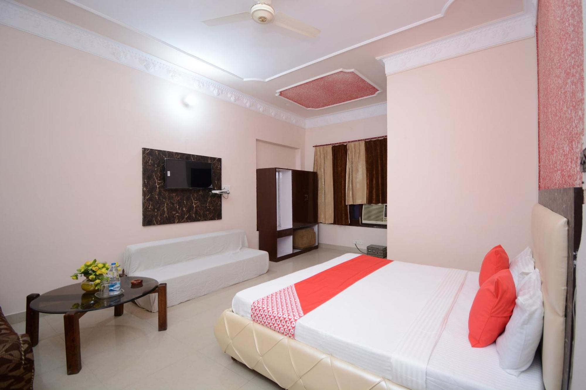 Hotel Asia Palace Pathānkot Buitenkant foto